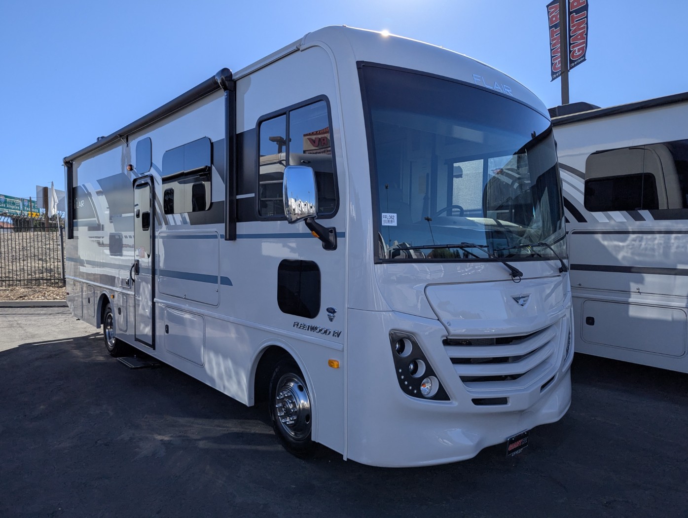 2026 Fleetwood Flair 28A - Image 1