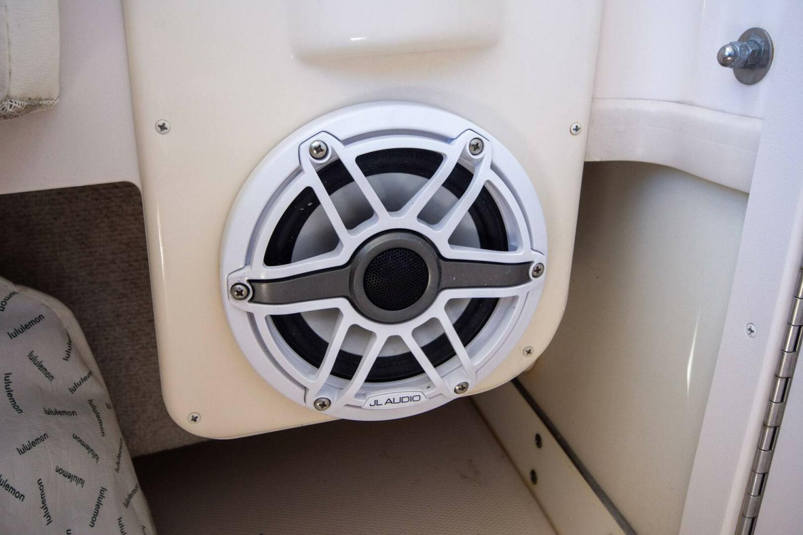 2004 Grady-White Sailfish 282 - Image 25