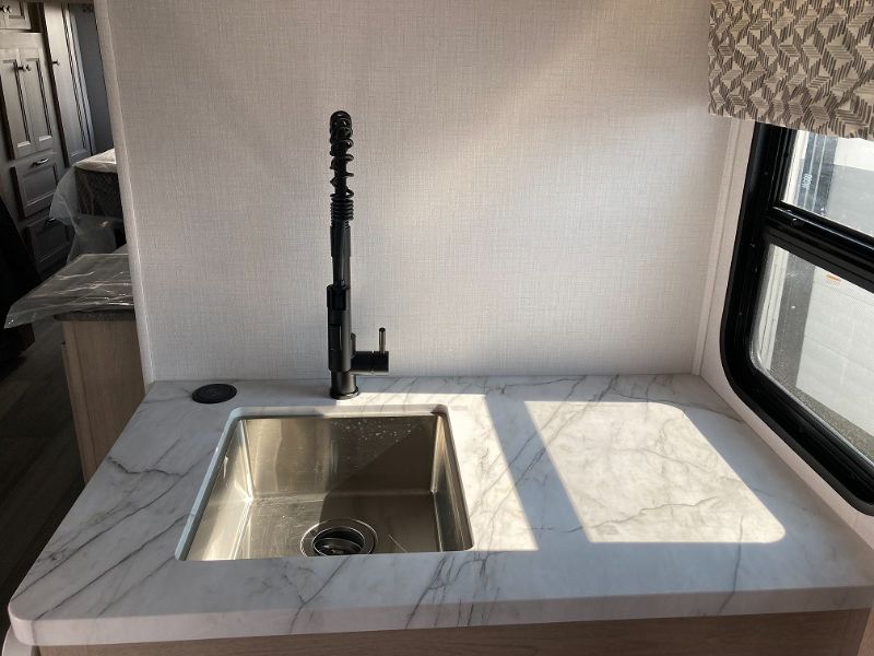 2026 Forest River Sunseeker LE 3250SLEF - Image 15