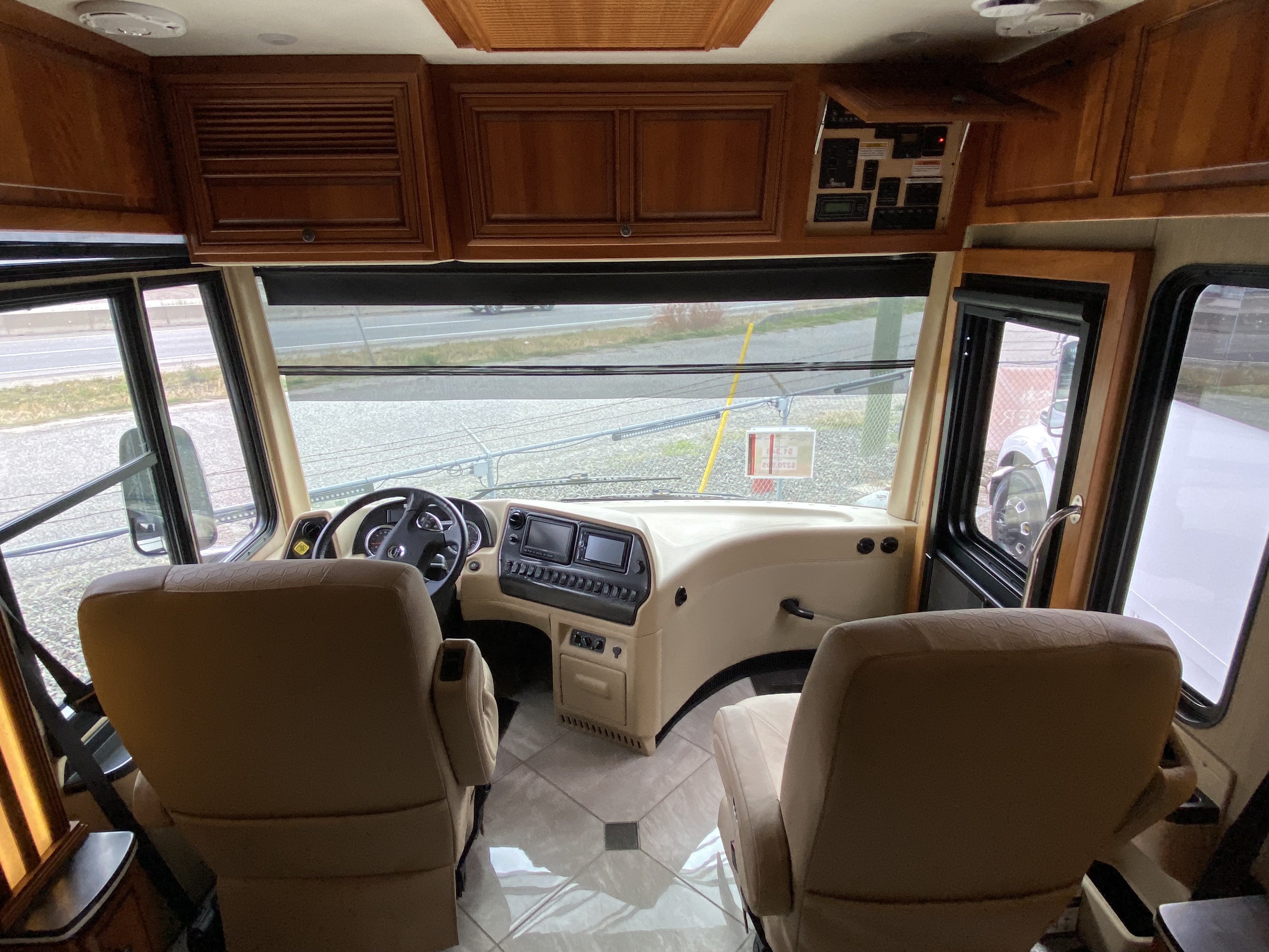 2016 NEWMAR DUTCH STAR DSDP 4018 - Image 15