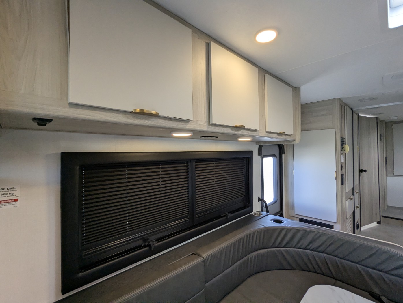 2027 Coachmen Cross Trail 26XG - Image 14