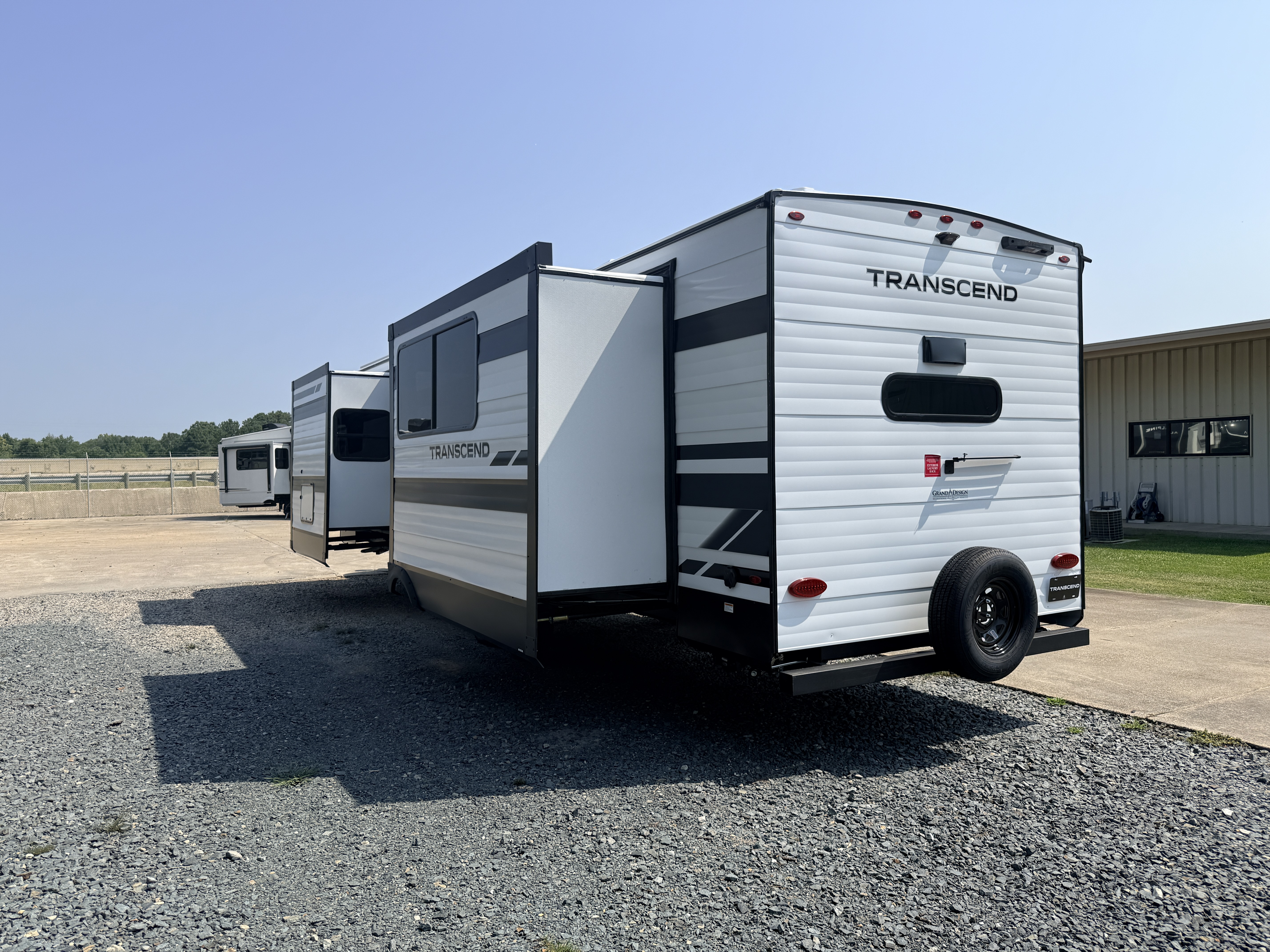 2027 Grand Design Transcend 315RKT - Image 6