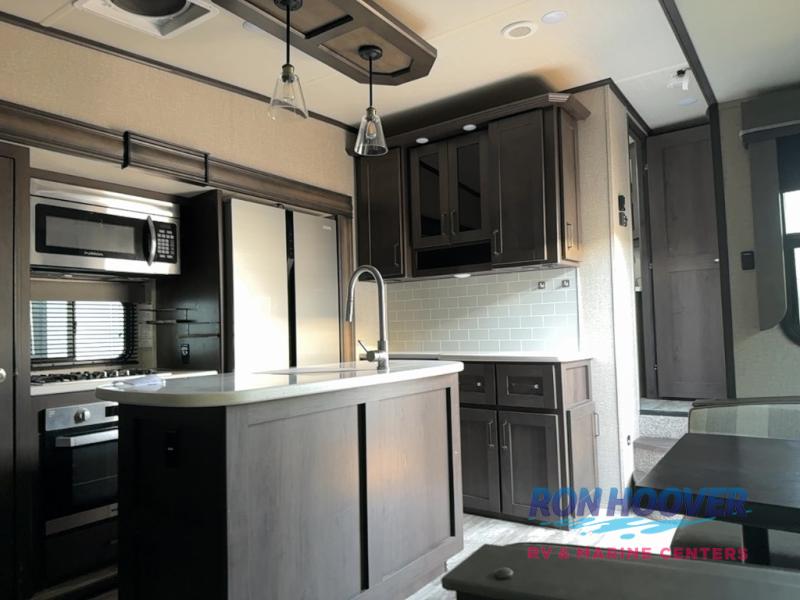 2022 GRAND DESIGN 311BHS - Image 16