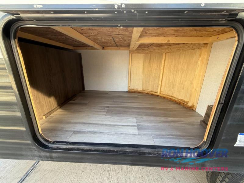 2022 COACHMEN 182DBU - Image 8