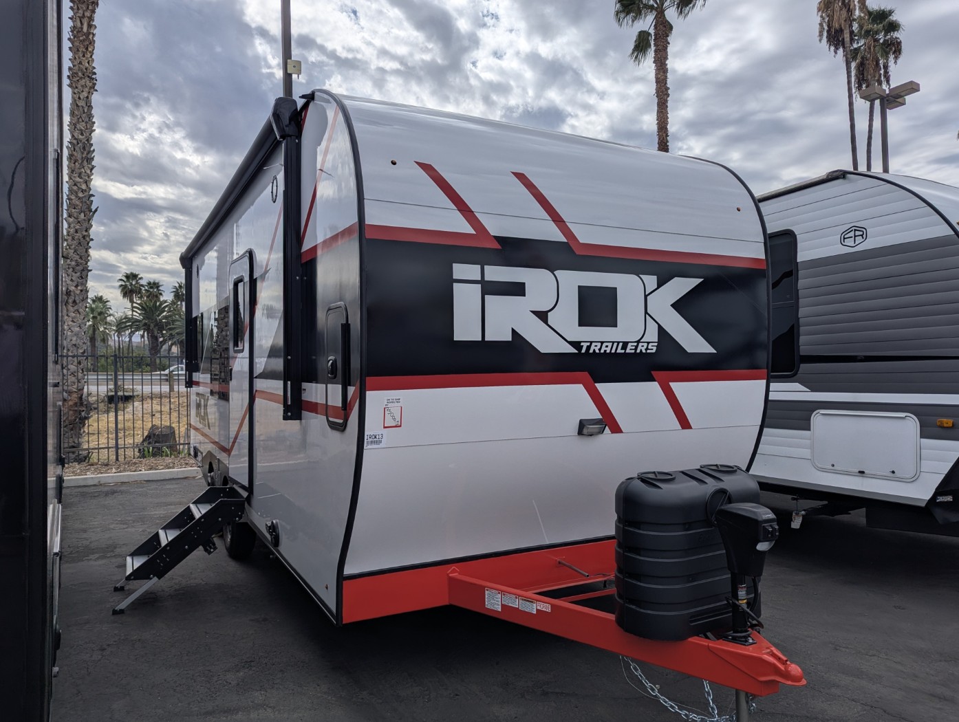 2026 IROK Trailers IROK LUXE SS2214 - Image 1