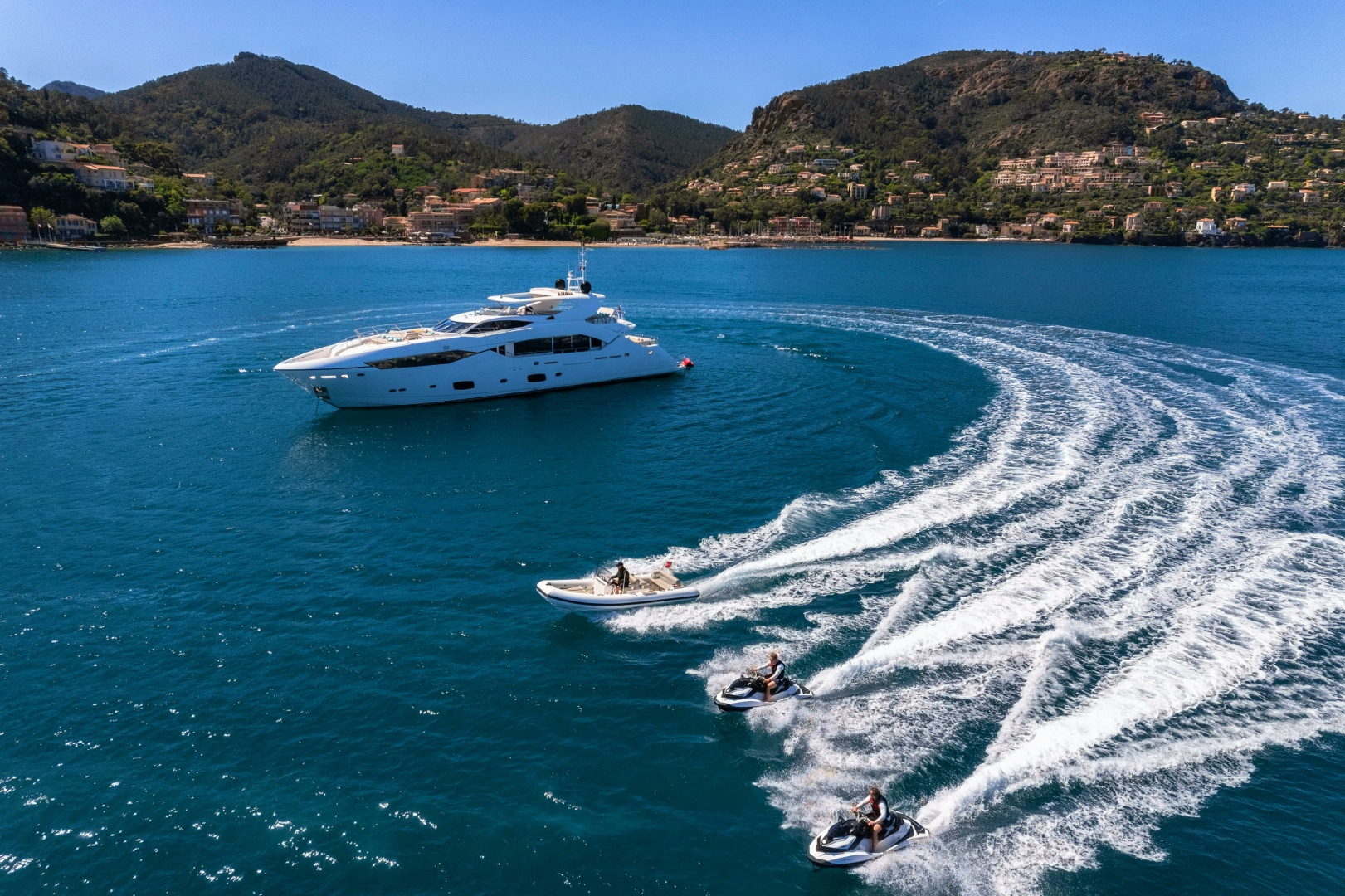 2014 Sunseeker Sunseeker 115 Sport Yacht - Image 28