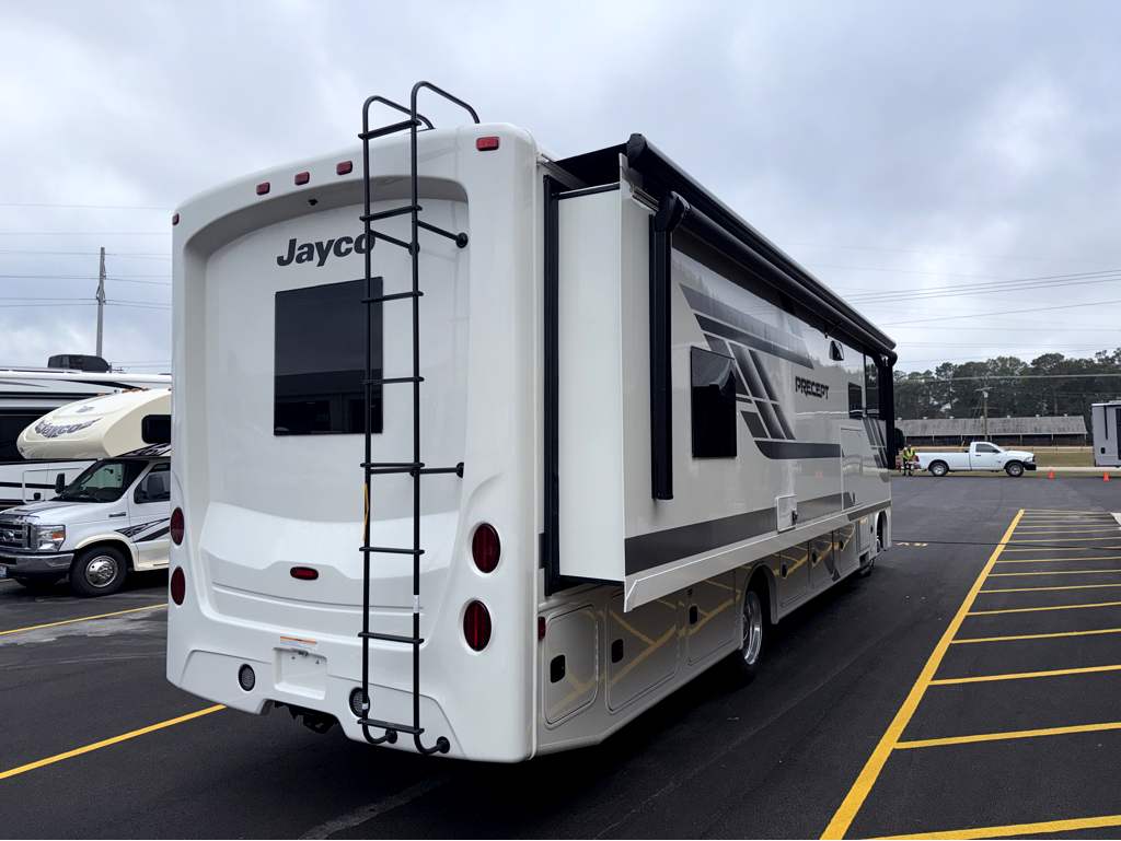 2026 JAYCO PRECEPT 34G - Image 4