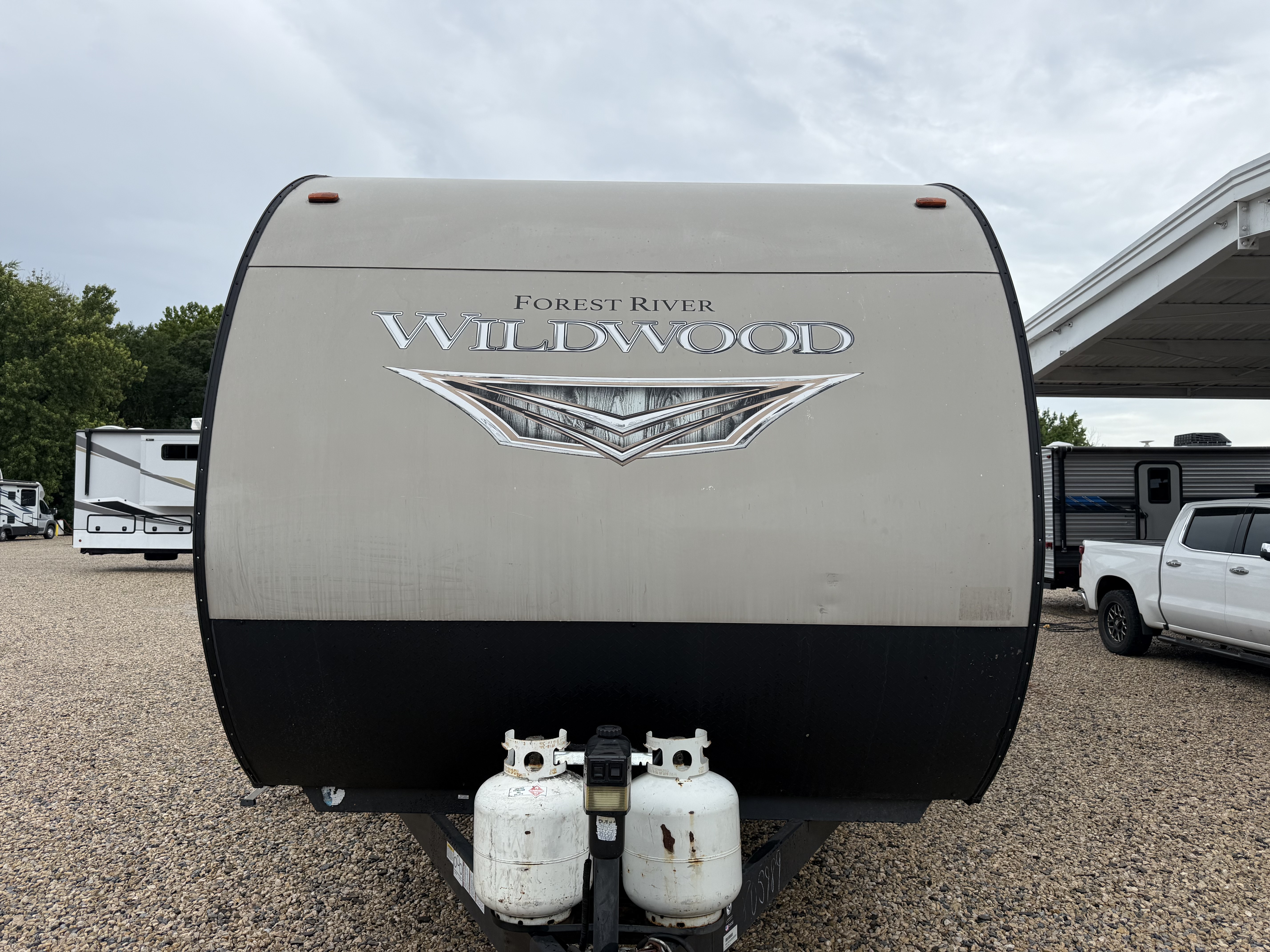 2019 Forest River Wildwood 31KQBTS - Image 2