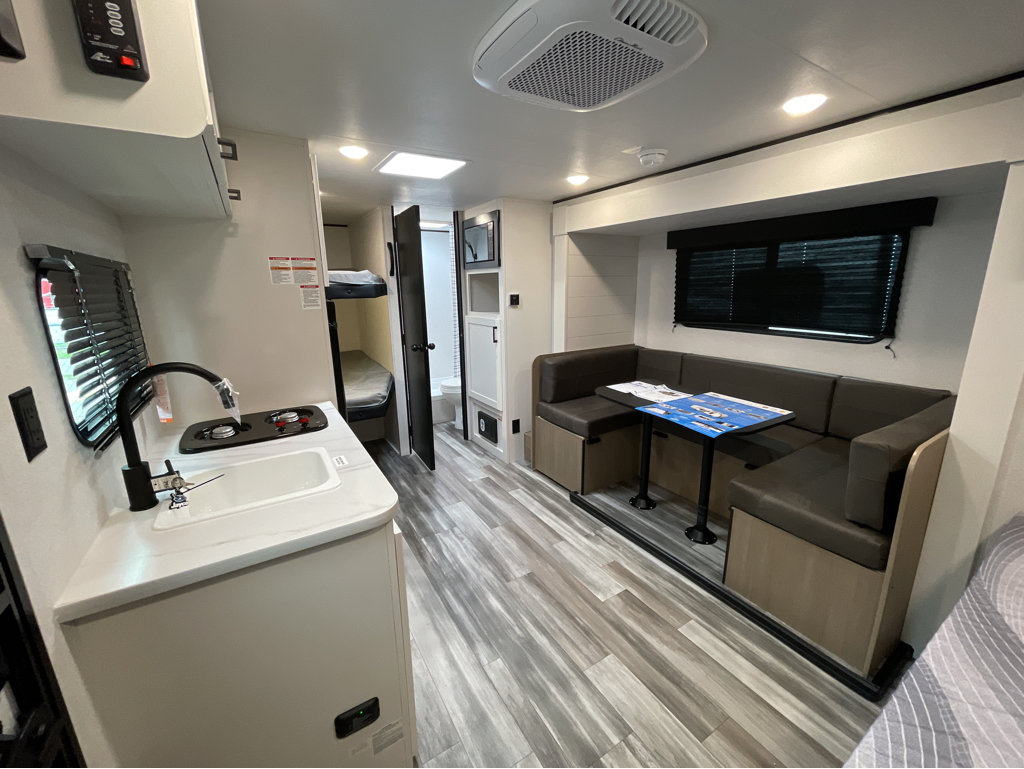 2026 Jayco Jay Flight SLX 178DBS - Image 5
