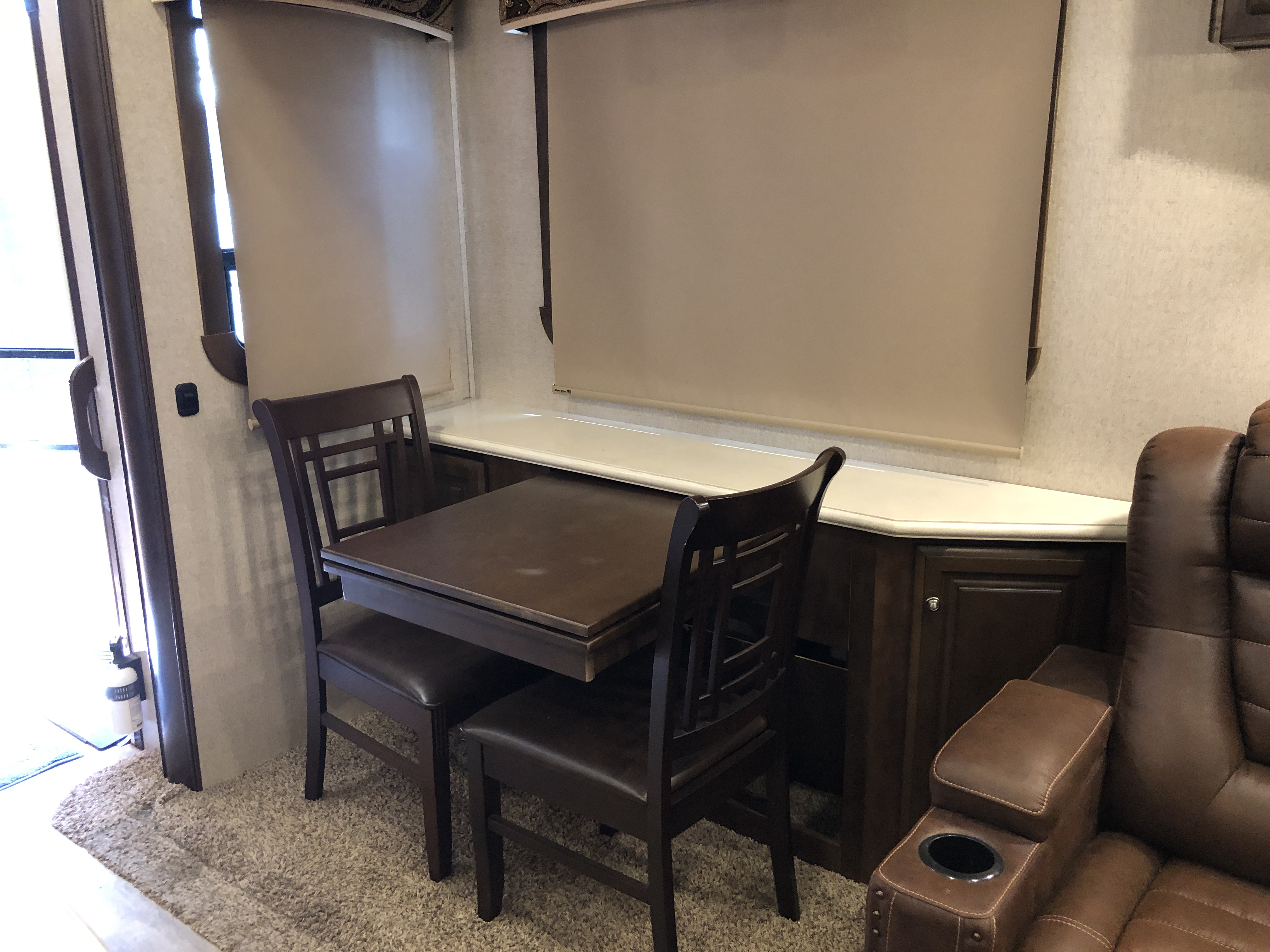 2017 REDWOOD RV 3821RL - Image 21