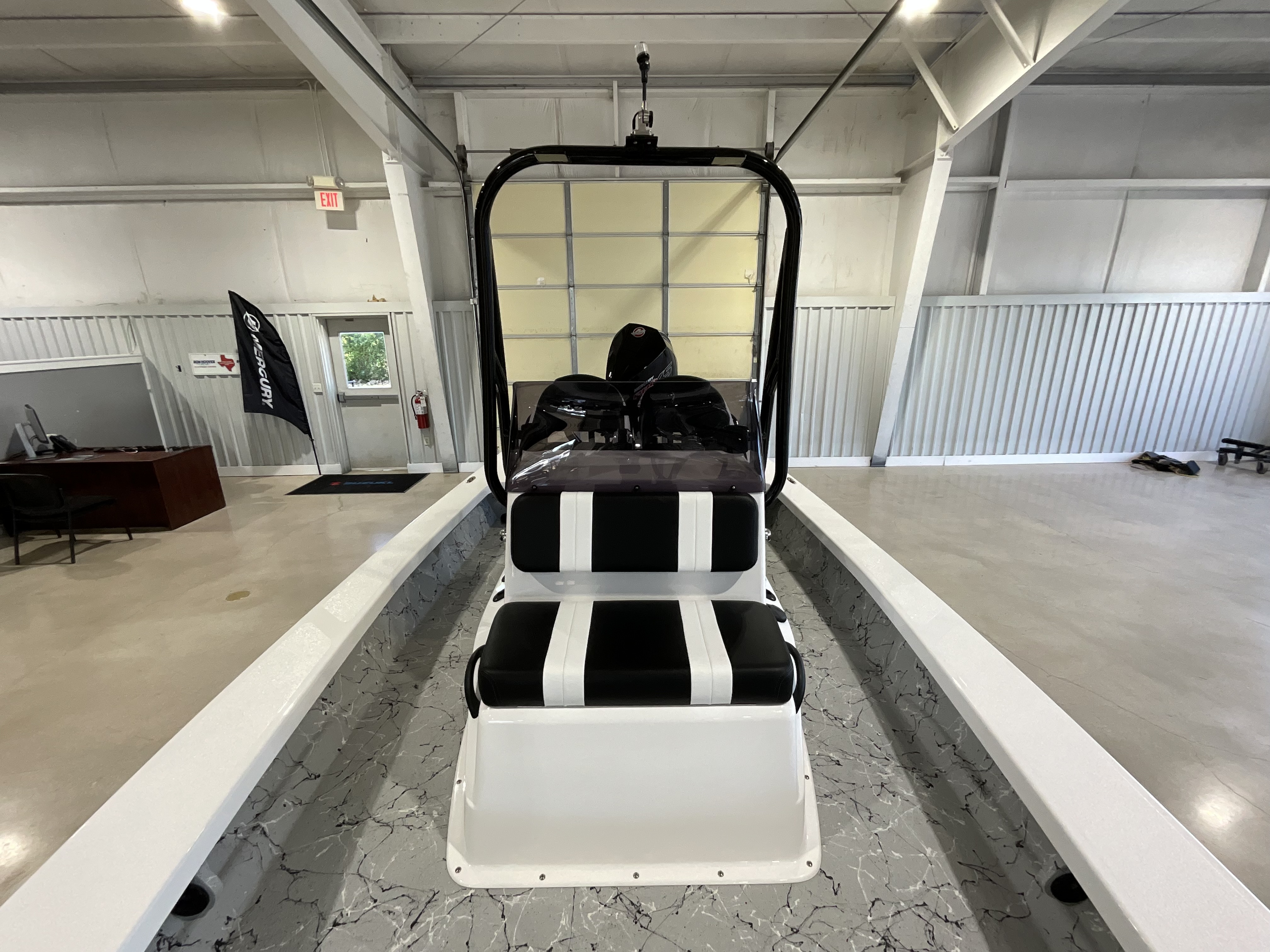2026 Majek 22 Xtreme - Image 15