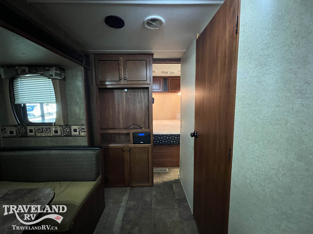 2015 Heartland Trail Runner TR 25 RL - Image 16