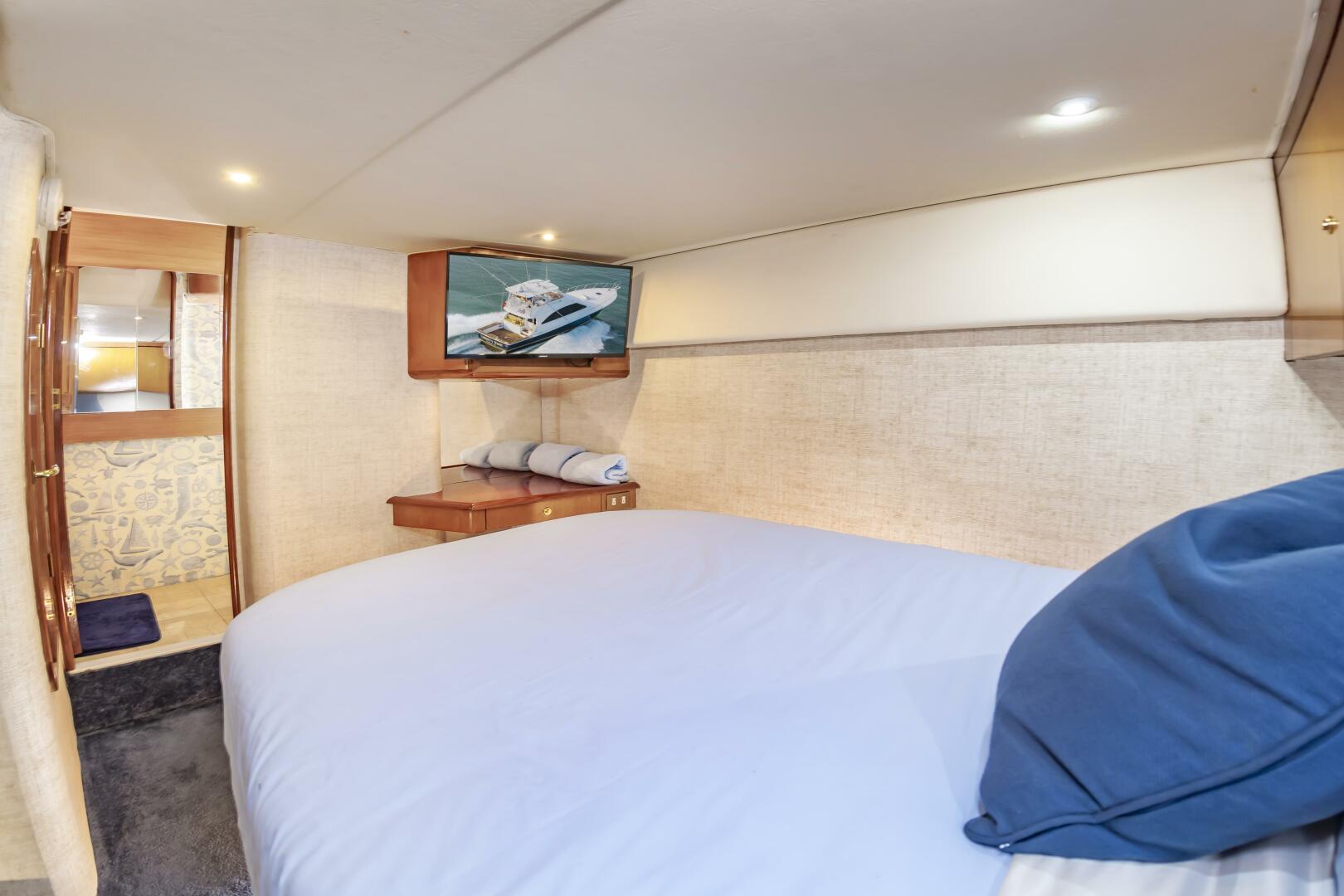 2001 Ocean Yachts 52 SUPER SPORT - Image 52
