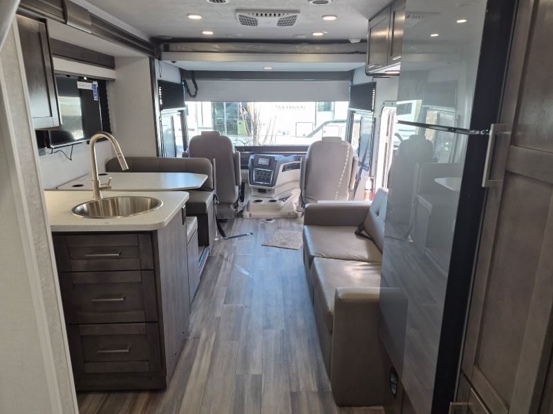 2026 Entegra Coach Vision SE 27ASE - Image 19