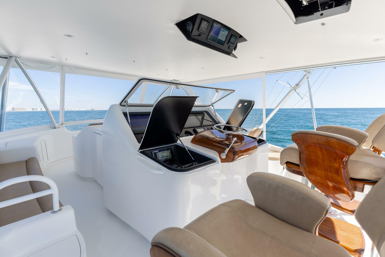 2013 Viking 76 Convertible - Image 53