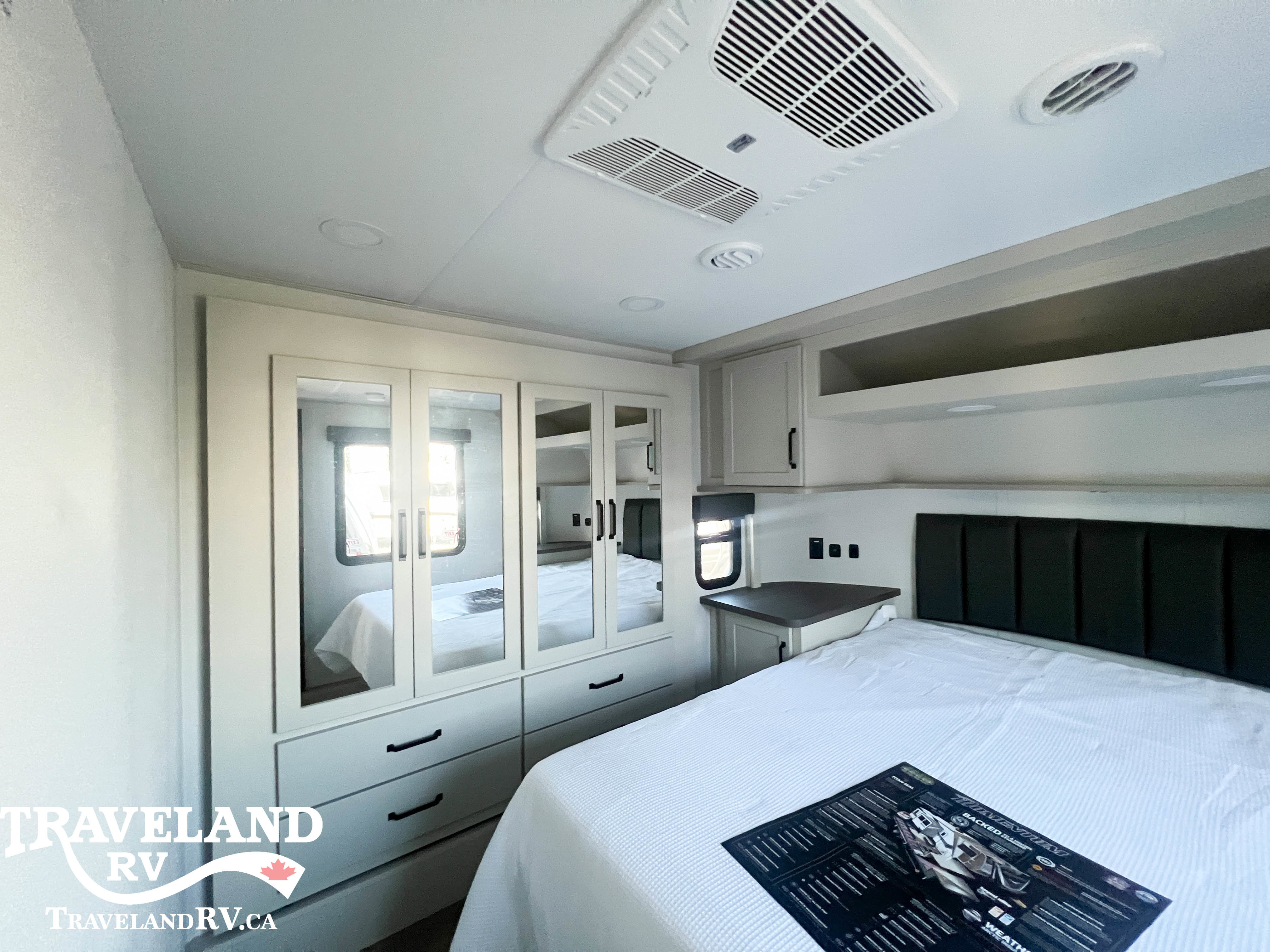 2026 Grand Design Momentum G-Class 320G - Image 35