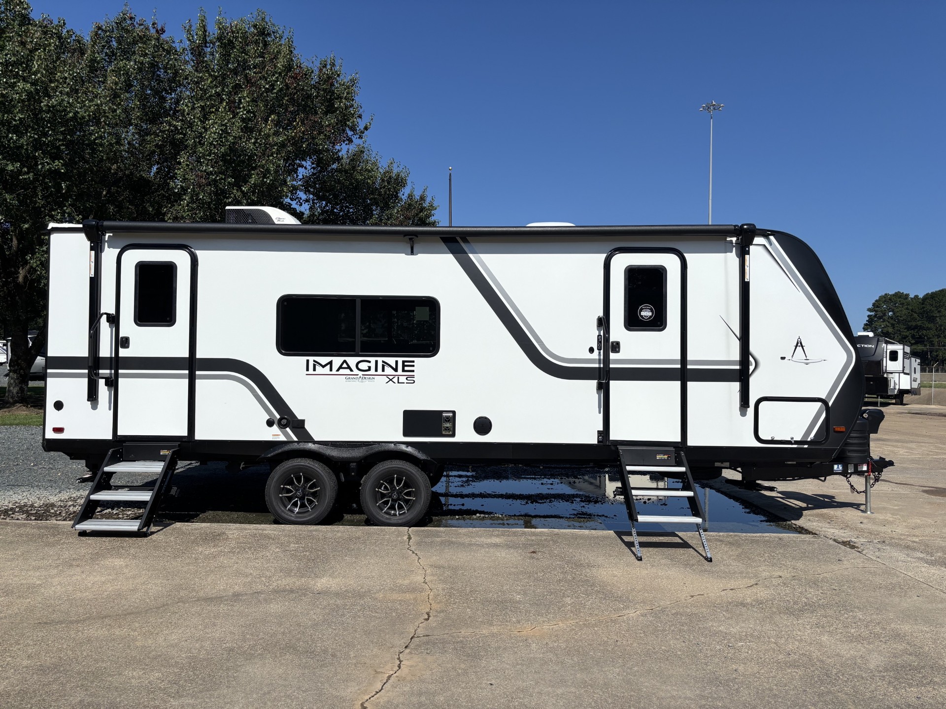 2027 Grand Design Imagine XLS 23LDE - Image 2