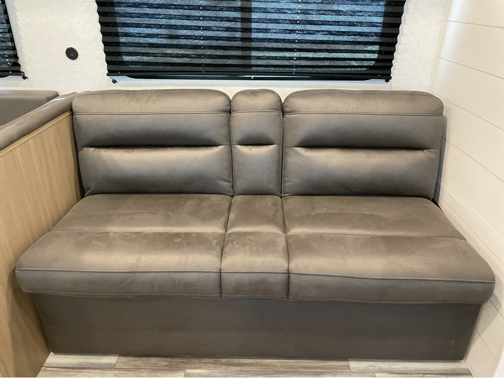 2026 Jayco Jay Flight SLX 321BDS - Image 7