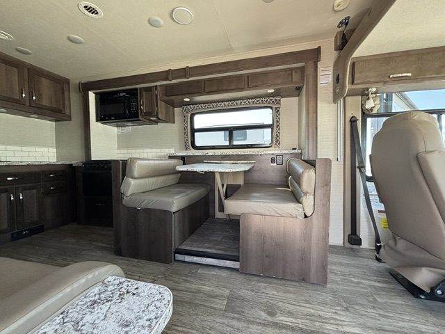 2018 Jayco Alante 31R - Image 12