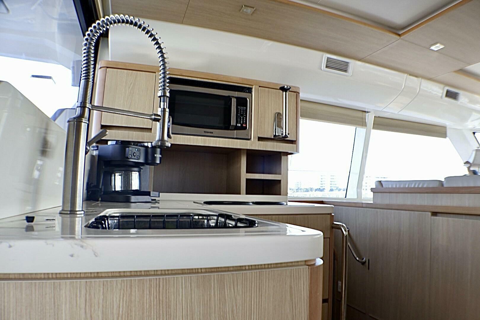 2018 Aquila 44 Yacht - Image 7