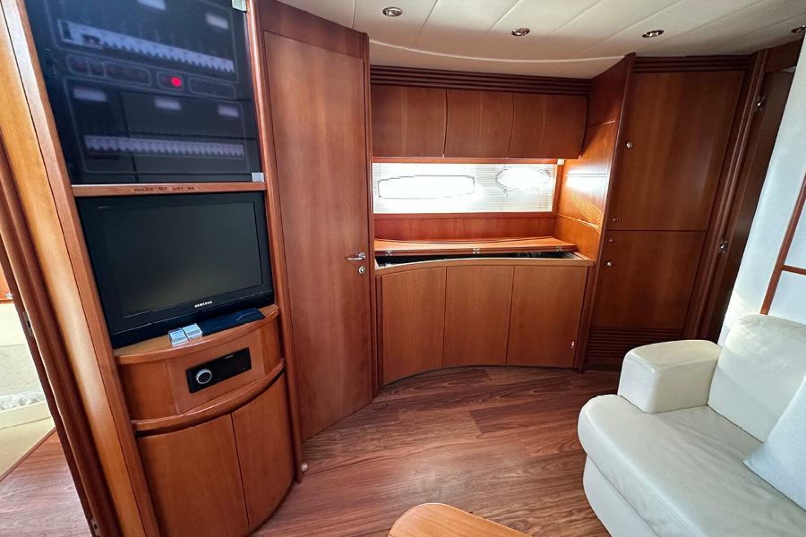 2007 Pershing Pershing 50 - Image 15