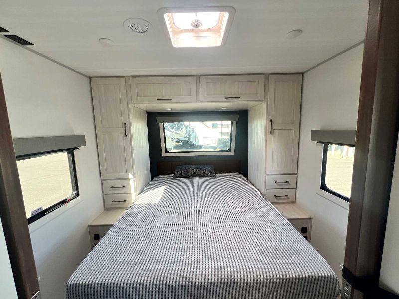 2026 Forest River Surveyor Legend 230MDLE - Image 17