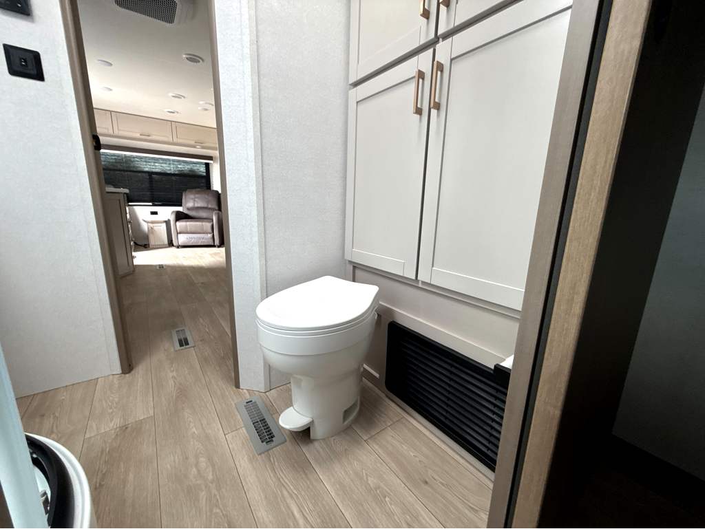 2027 JAYCO JAY FLIGHT 262RLS - Image 18