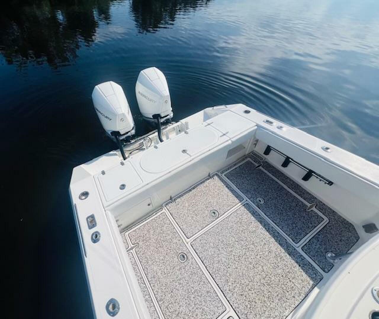 1999 Venture 34 Walkaround with Tower - Image 29