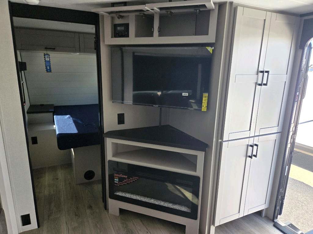 2026 JAYCO JAY FEATHER 29BHB - Image 14
