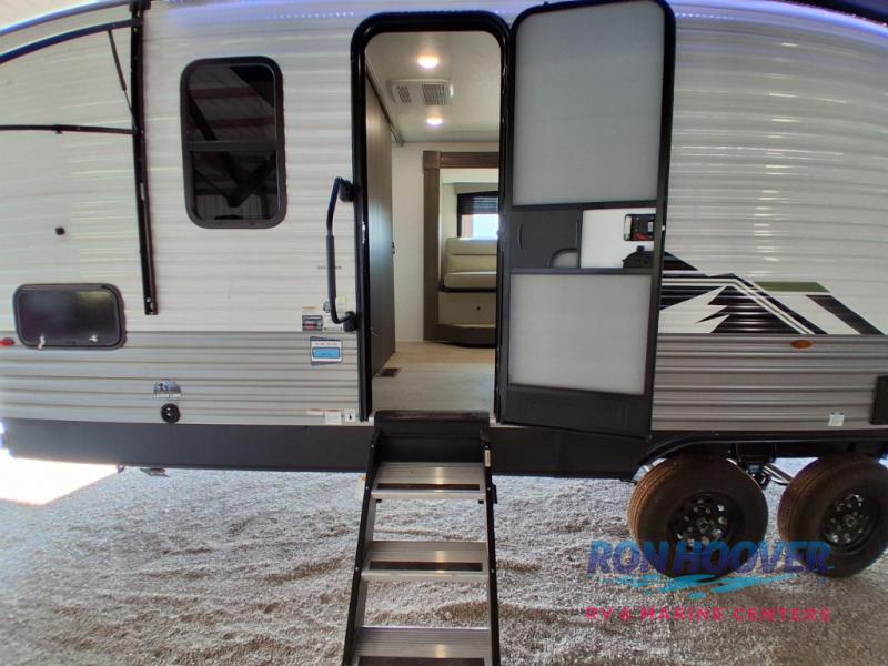 2025 COACHMEN 282DORM - Image 13