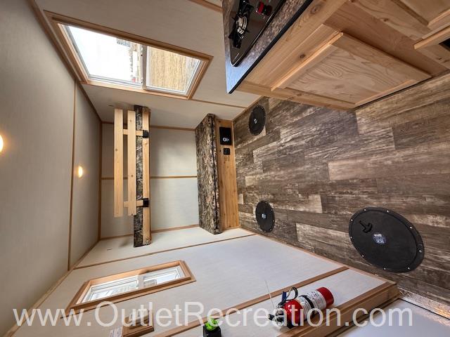 2026 Ice Castle Special 6.5′ x 12′ - Image 8