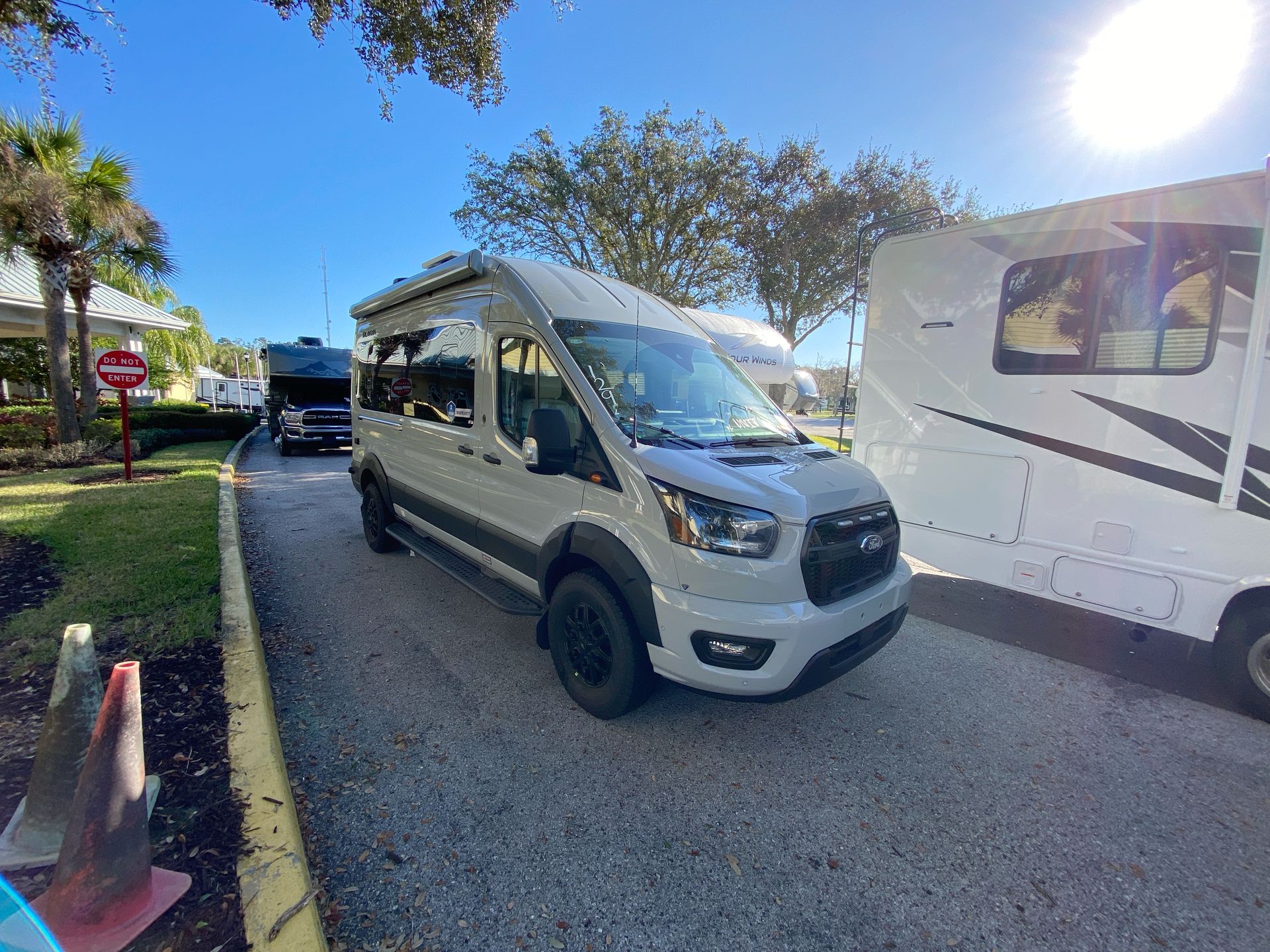 2024 Thor Motor Coach Talavera