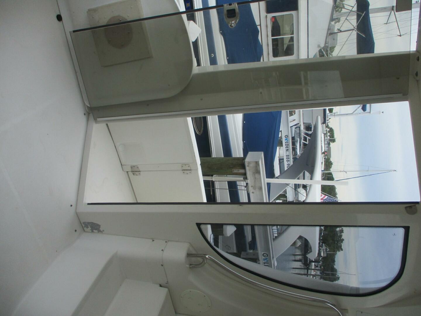 2006 Carver - Image 31