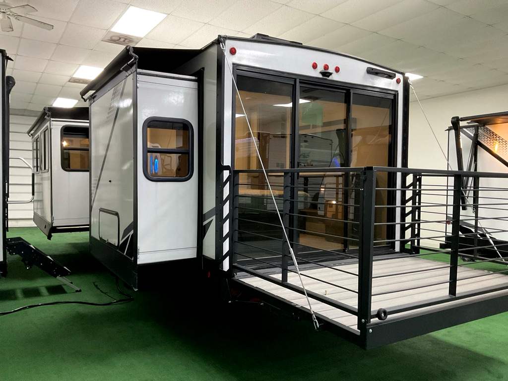 2025 DUTCHMEN KODIAK 2900 FKSP - Image 4
