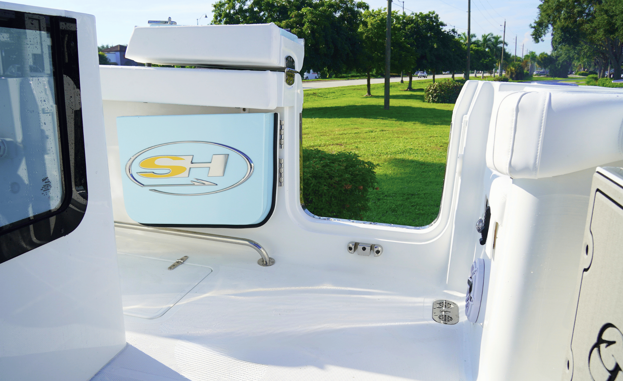 2027 SEA HUNT GAMEFISH 28FS - Image 20