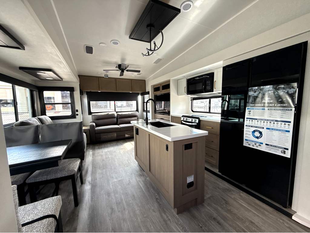 2027 JAYCO EAGLE 321RSTS - Image 10