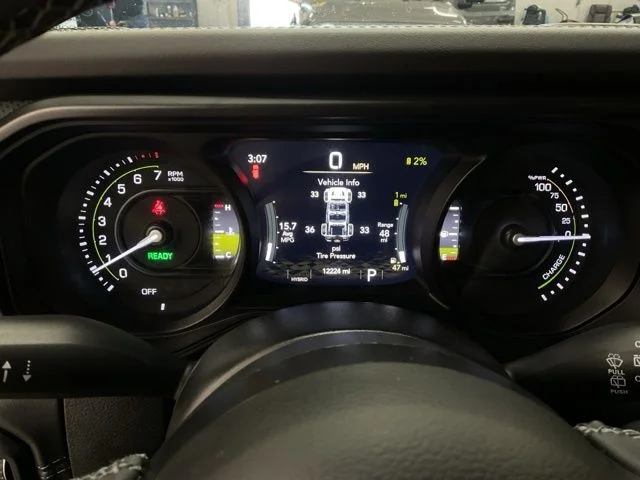2025 Jeep Wrangler 4xe Rubicon 4x4 - Image 14