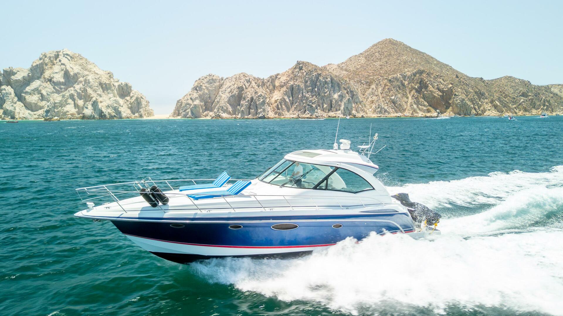 2007 Formula 45 Yacht - Image 19