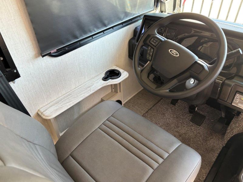 2026 Holiday Rambler Admiral 29M - Image 32