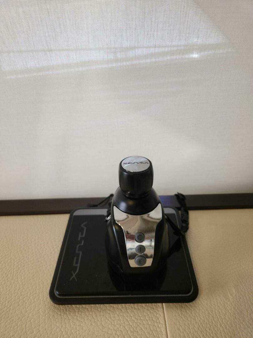 2014 Azimut Flybridge - Image 62