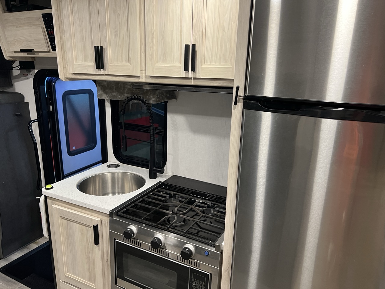 2024 Forest River Sunseeker LE 2150SLE - Image 17
