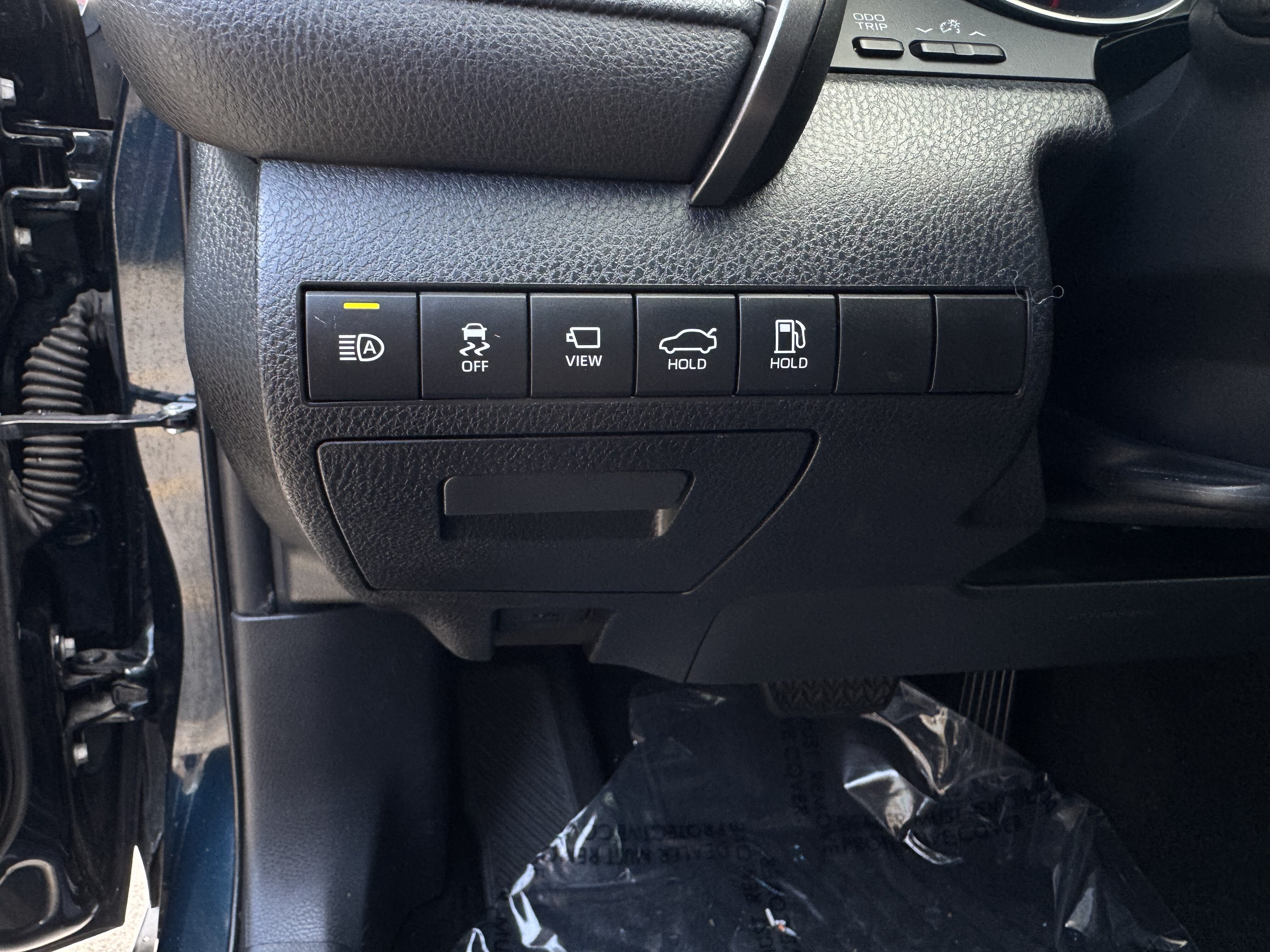 2020 Toyota Camry-4 Cyl. Sedan 4D SE - Image 17