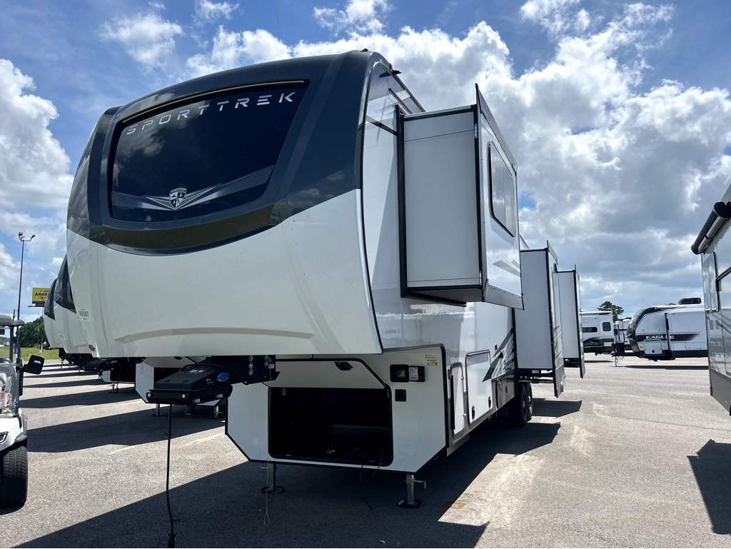 2026 VENTURE RV SPORTTREK 354VBH - Image 2