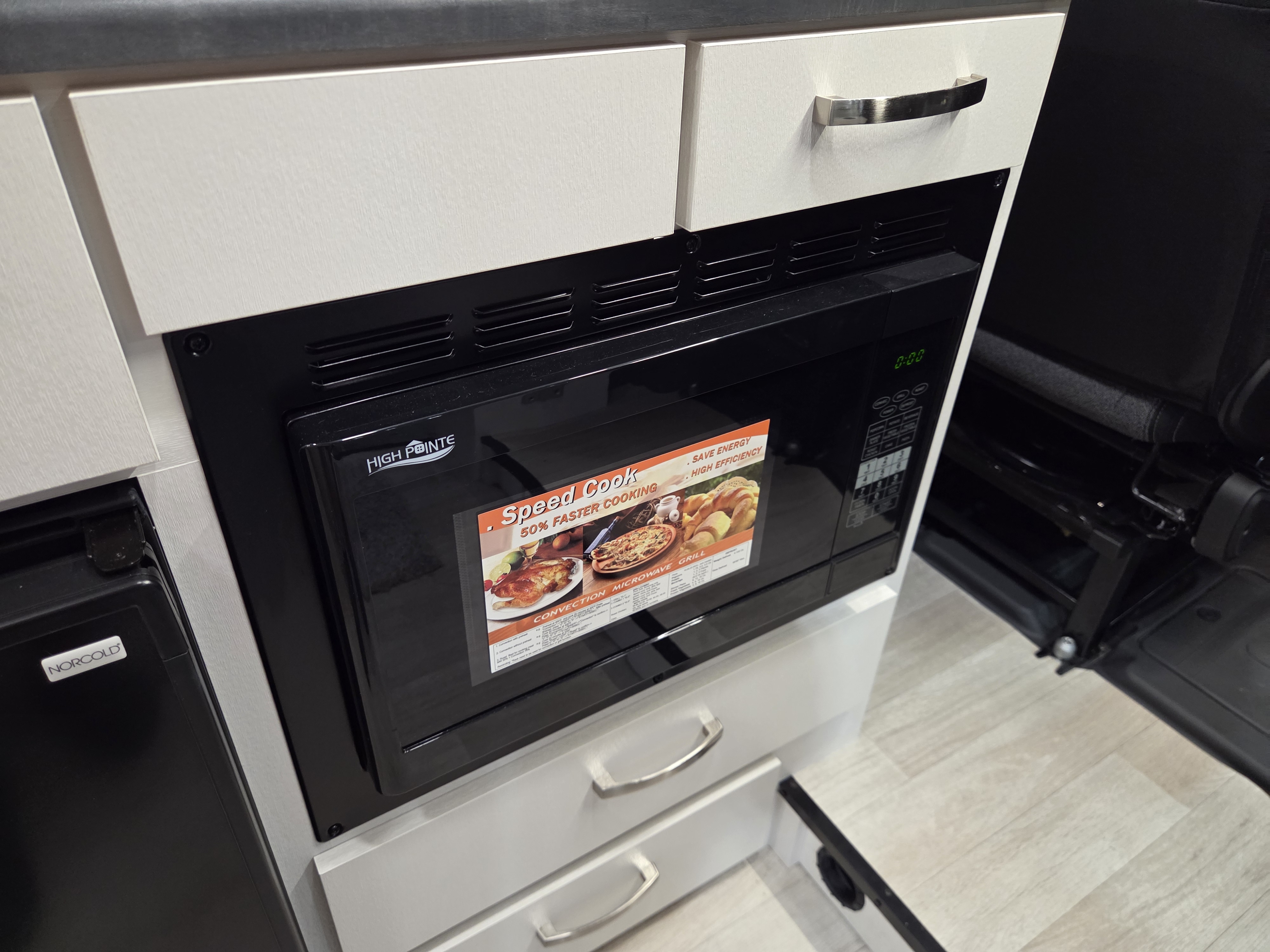 2026 Jayco Swift 20T - Image 9