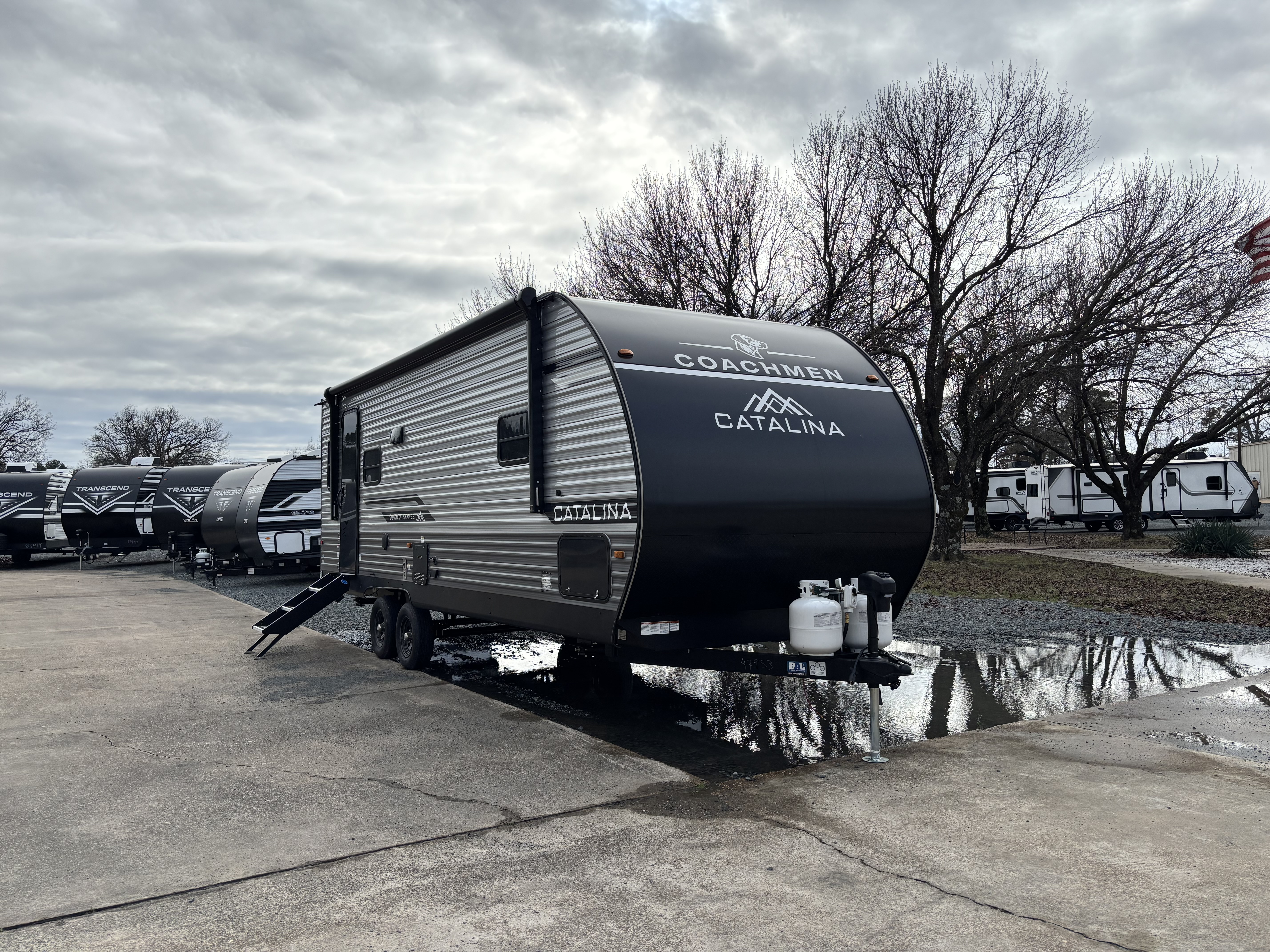 2026 Coachmen Catalina Summit Series 8 231MKS - Image 1