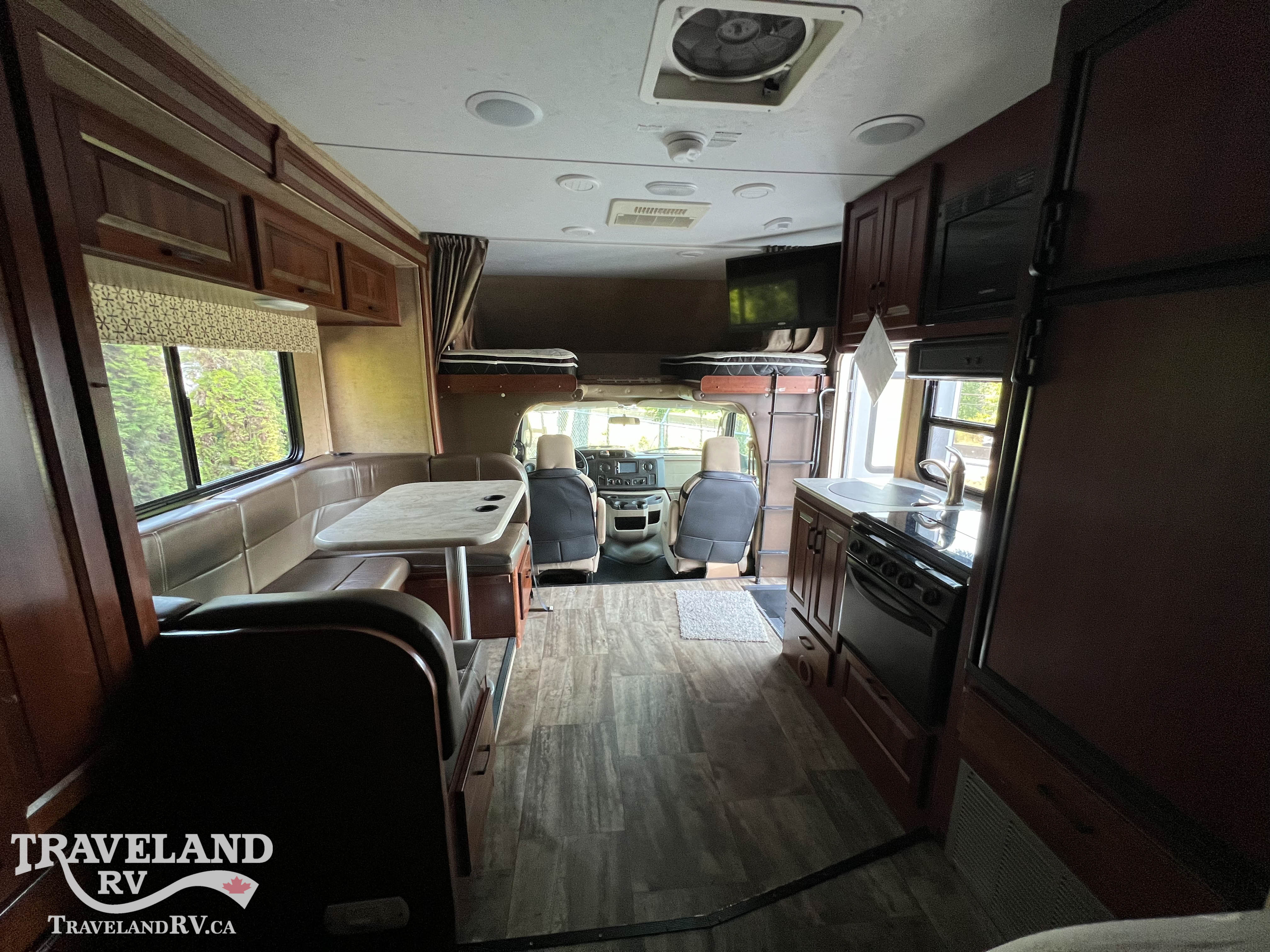 2016 Forest River SUNSEEKER 229OCD - Image 3