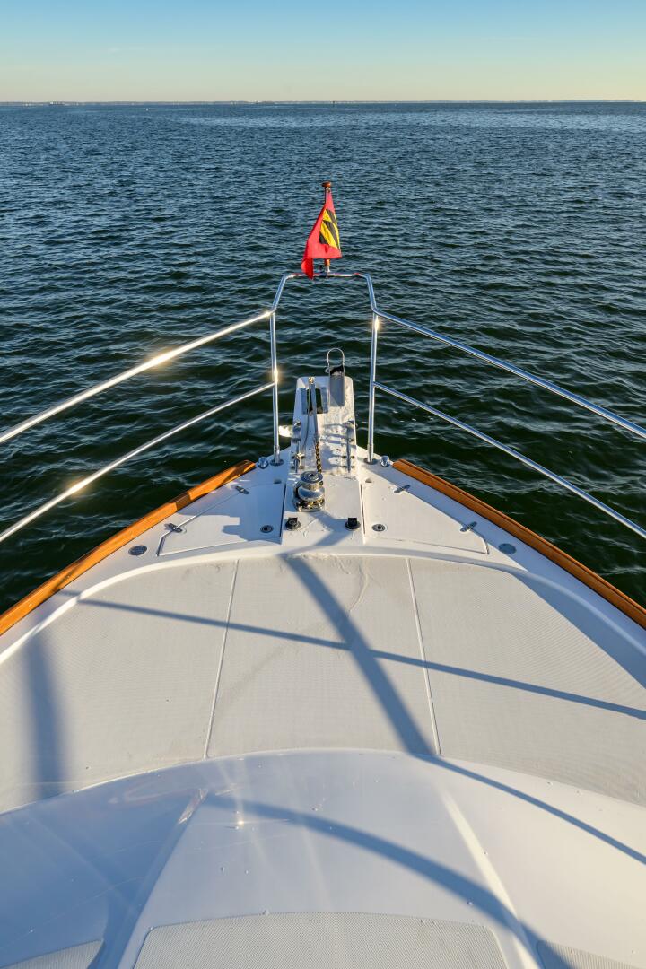 2009 Sabre 42 Hard Top Express - Image 11
