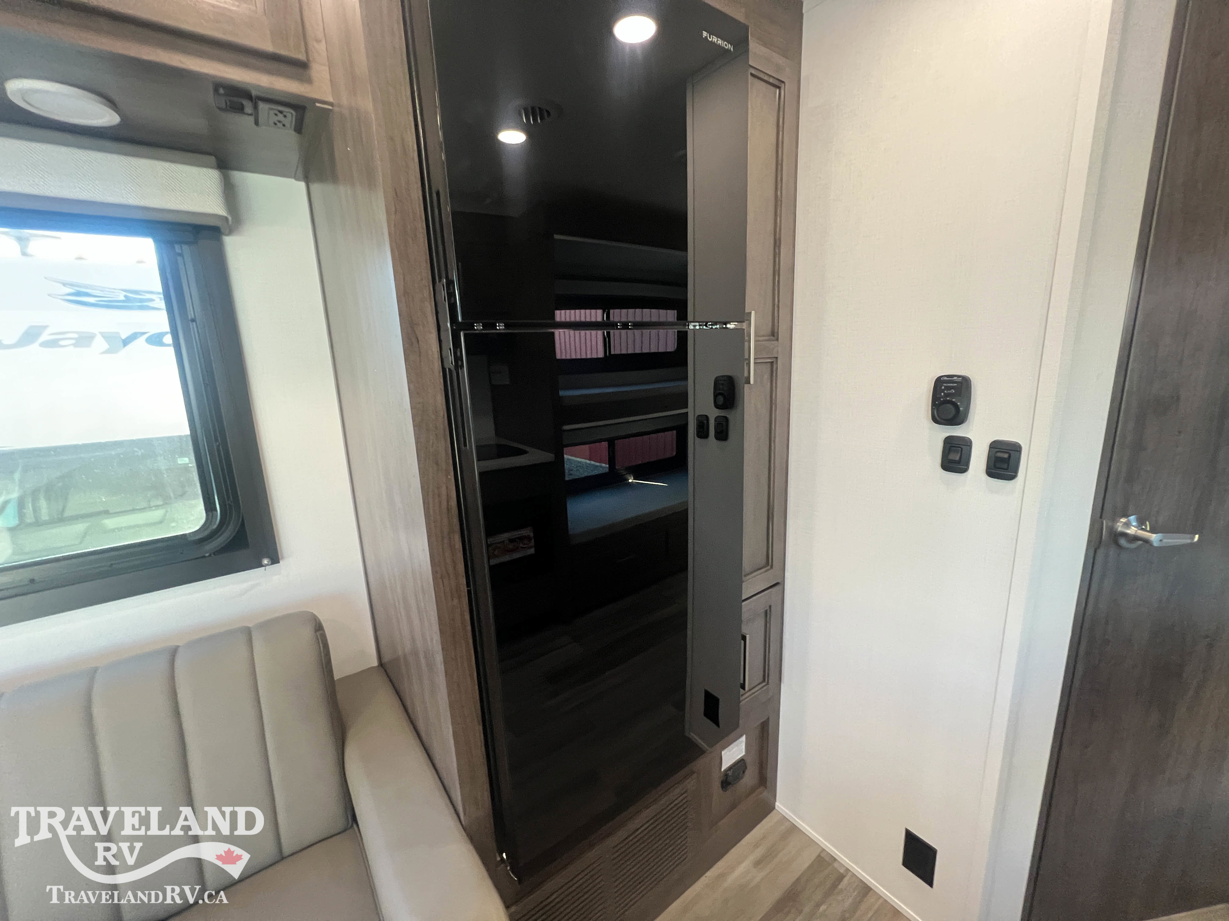 2026 Entegra Coach Odyssey SE 31FF - Image 18