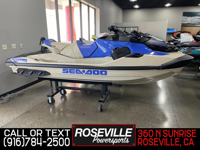 2025 Sea-Doo WAKE PRO 230 AUDIO IBR IDF - Image 2