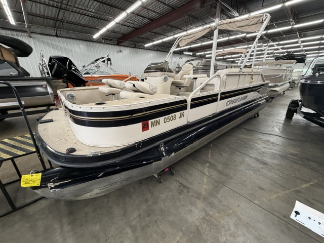 2002 CRESTLINER 2085 CFI - Image 1